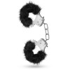 Наручники "TEMPTASIA" PLUSH FUR CUFFS BLACK черный мех, фото №1 — секс шоп Украина, NO TABOO