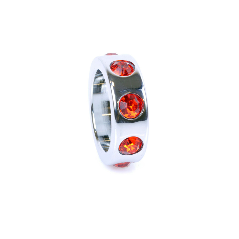 Металлическое кольцо на пенис Boss of Toys Metal Cock Ring красными бриллиантами, 3.5 см х 4.5 см фото №3 — секс игрушки: Украина, NO TABOO