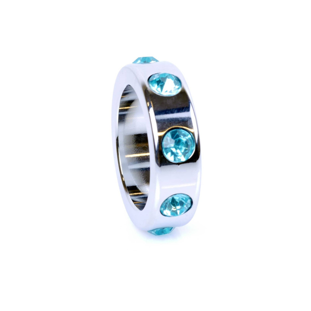 Металлическое кольцо на пенис Boss of Toys Metal Cock Ring with Light Blue Diamonds Medium, 4 см х 5 см фото №3 — секс игрушки: Украина, NO TABOO