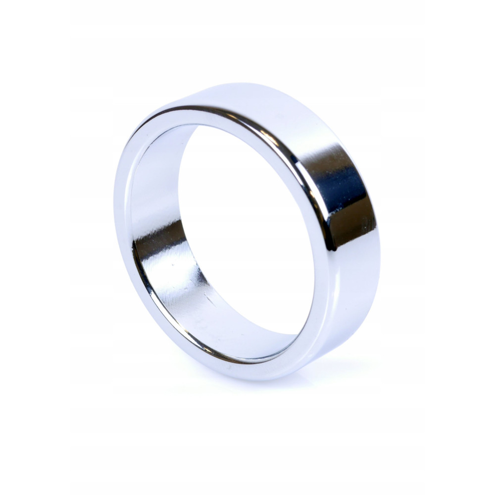 Металлическое кольцо на пенис Boss of Toys Metal Cock Ring, 4.5 см х 5.5 см фото №3 — секс игрушки: Украина, NO TABOO