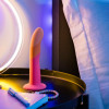 Нереалистичный фаллоимитатор ROMP Dizi Dildo насадка на страпон на присоске, для точки G и P, оранж, 18 см х 3.5 см фото №8 — секс игрушки: Украина, NO TABOO