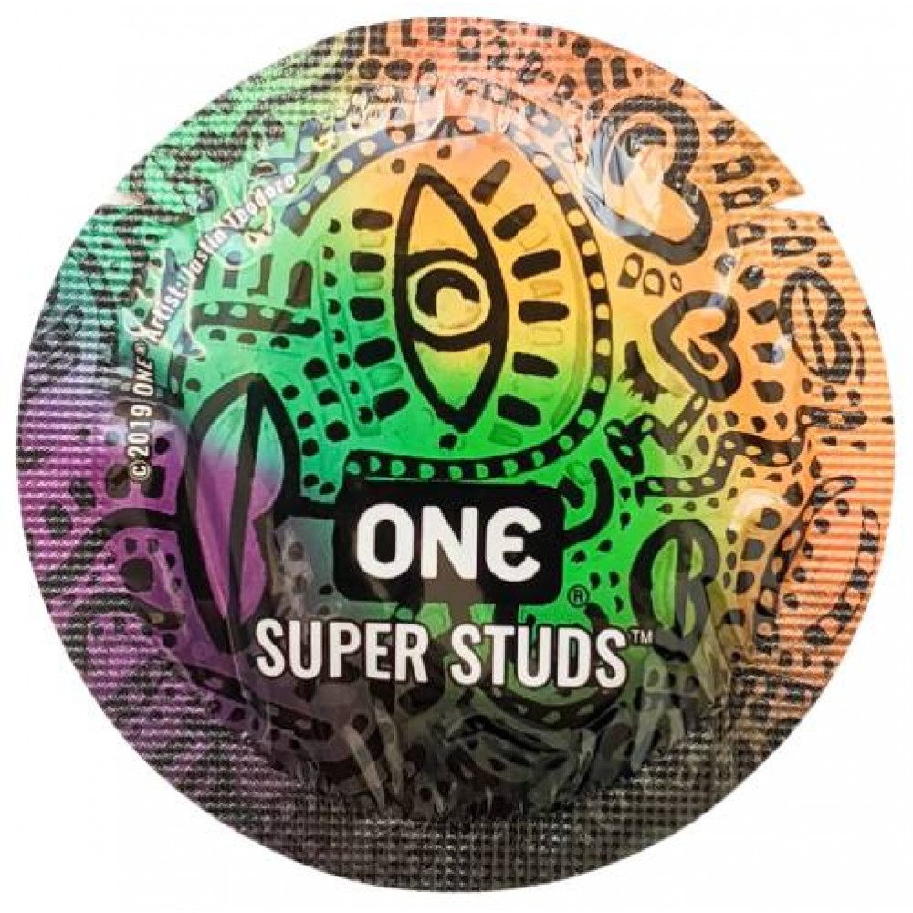Презерватив One Super Studs, с точечным рельефом, 1 шт. (215394)