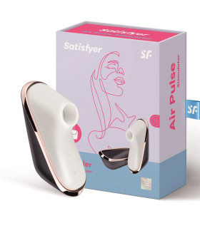 Вакуумный стимулятор клитора Satisfyer Pro Traveler черный, 10.7 х 4.6 см - No Taboo