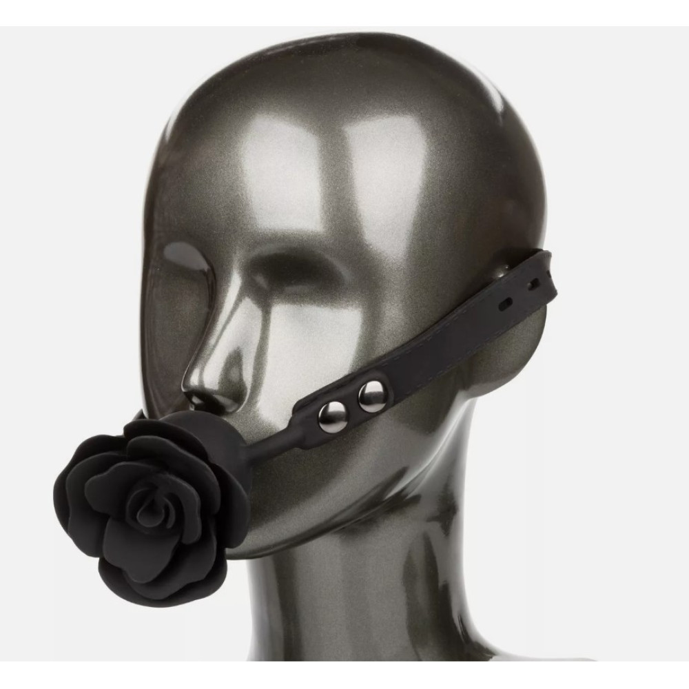 Кляп в виде розы CalExotics Forbidden Removable Rose Gag, черный, фото №5 — секс шоп Украина, NO TABOO