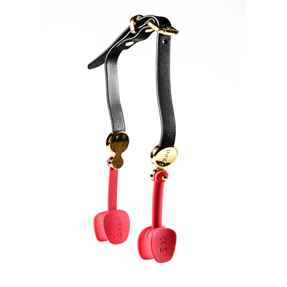 Кляп из силикона невидимый UPKO Invisible mouth Gag с ремешком из итальянской кожи, красный с черным, фото №4 — секс шоп Украина, NO TABOO
