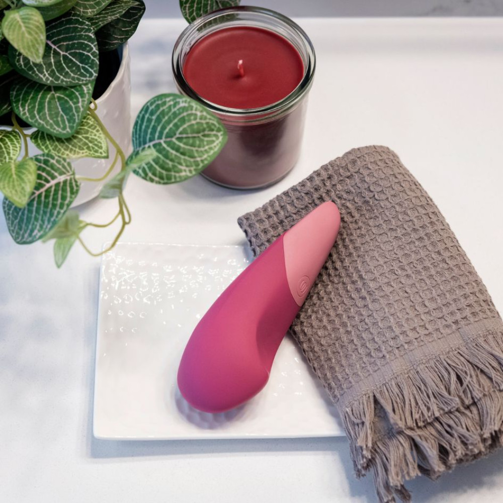 Вибратор бесшумный Womanizer Vibe Dusky Pink для клитора, розовый, 14.5 см х 4.3 см фото №29 — секс игрушки: Украина, NO TABOO