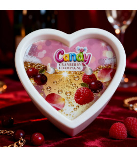 Массажная свеча с ароматом шампанского с клюквой, 70 мл, Candy Cranberry Champagne в форме сердца - No Taboo