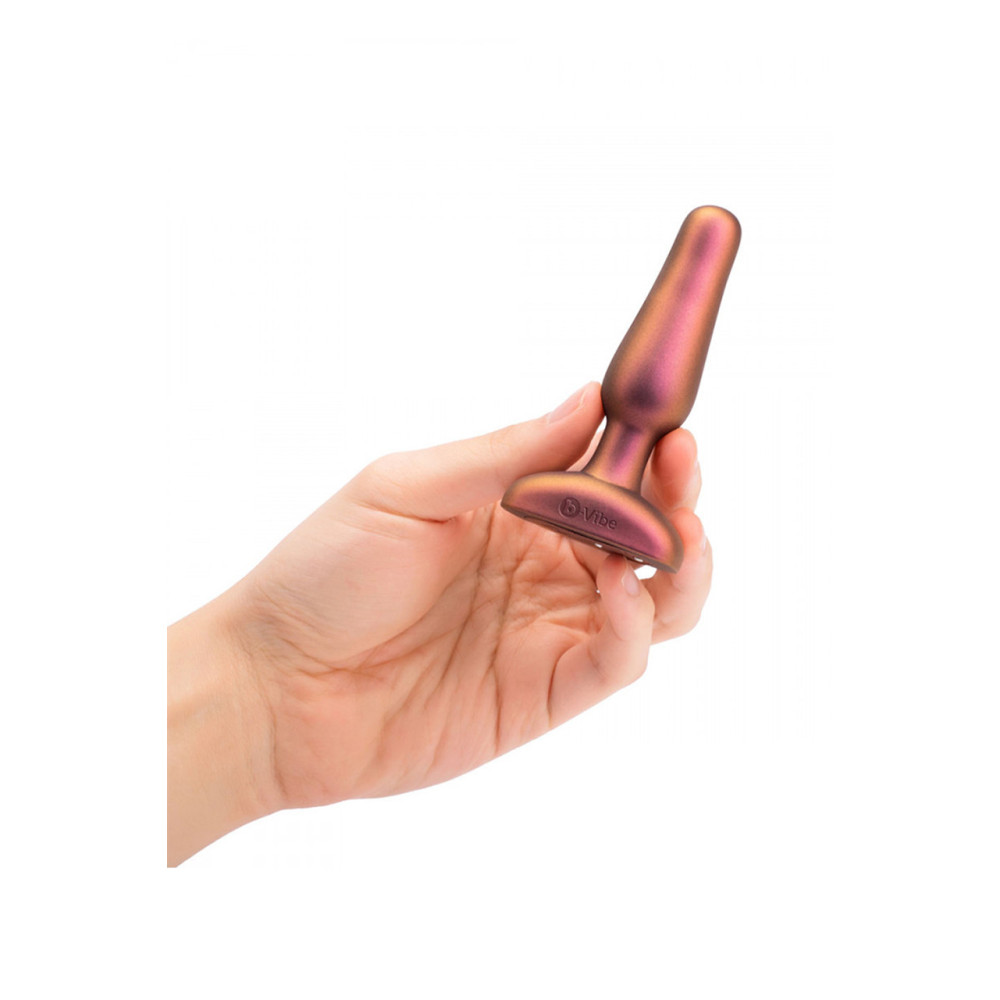 Анальная пробка с вибрацией B-Vibe Novice Plug, фиолетовая, 8.5 х 2.5 см фото №7 — секс игрушки: Украина, NO TABOO