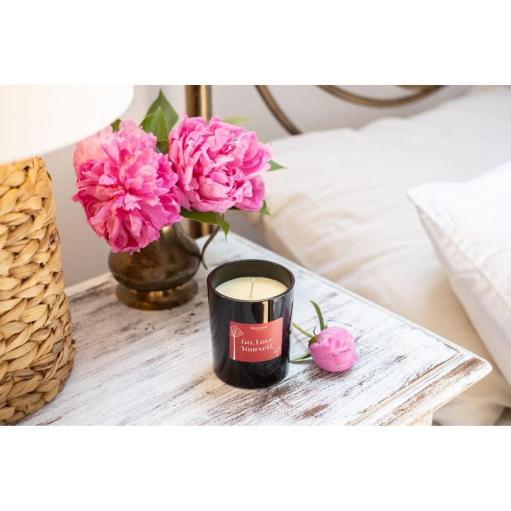 Массажная свеча Womanizer, 155 г, Scented Candle с ароматом белого чая, фото №14 — секс шоп Украина, NO TABOO