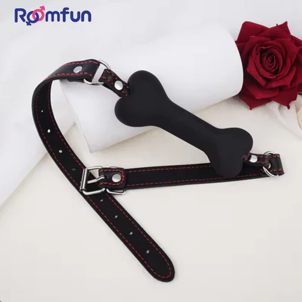 Кляп в виде кости Roomfun Bone Gag силиконовый, черный, фото №0 — секс шоп Украина, NO TABOO