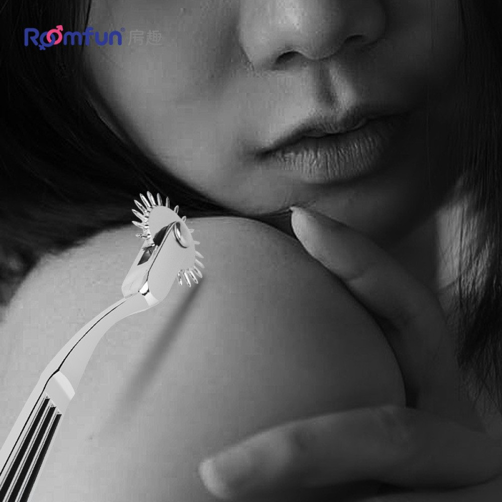 Колесо Вартенберга Roomfun металлическое, серебристое, 18.3 х 2.2 см, фото №3 — секс шоп Украина, NO TABOO