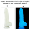 Фаллоимитатор реалистичный Lovetoy Lumino Play Dildo светится в темноте, на присоске, прозрачный, 19.3 х 4 см фото №3 — секс игрушки: Украина, NO TABOO