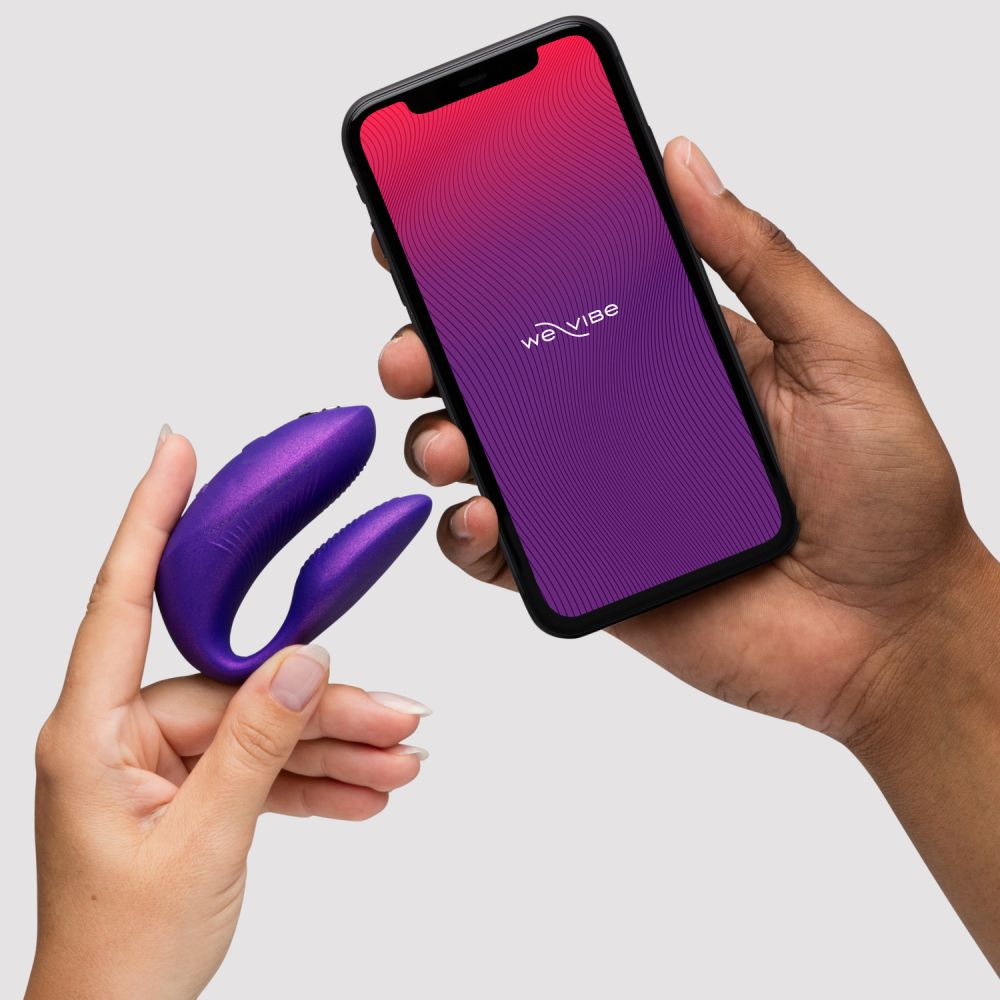 Вибратор для пар We-Vibe Chorus Pro с пультом и приложением, фиолетовый, 8 см фото №31 — секс игрушки: Украина, NO TABOO