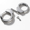 Металлические наручники DS Fetish с ключиком, серебрянные, фото №1 — секс шоп Украина, NO TABOO