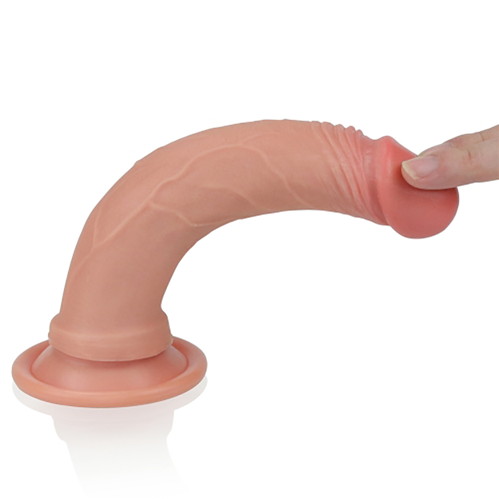 Фаллоимитатор реалистичный на присоске Lovetoy бежевый, 18 х 3.8 см фото №2 — секс игрушки: Украина, NO TABOO