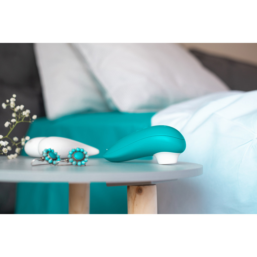 Бесконтактный стимулятор клитора Starlet 3 Turquoise Womanizer фото №12 — секс игрушки: Украина, NO TABOO