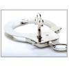 Наручники FFSLE Metal Handcuff серебряные, 2 ключика, фото №4 — секс шоп Украина, NO TABOO