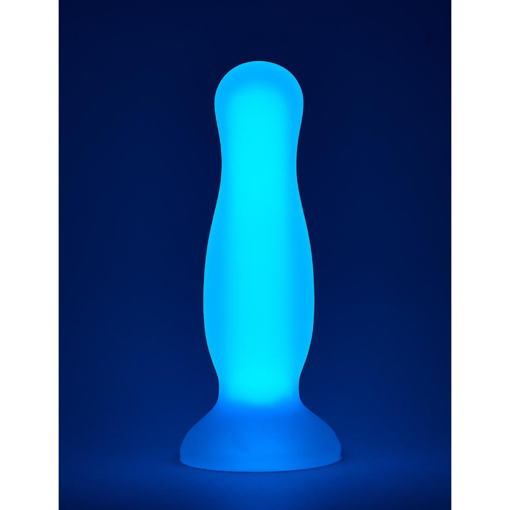 Анальная пробка светящаяся в темноте Dream Toys Radiant, M, синяя фото №5 — секс игрушки: Украина, NO TABOO