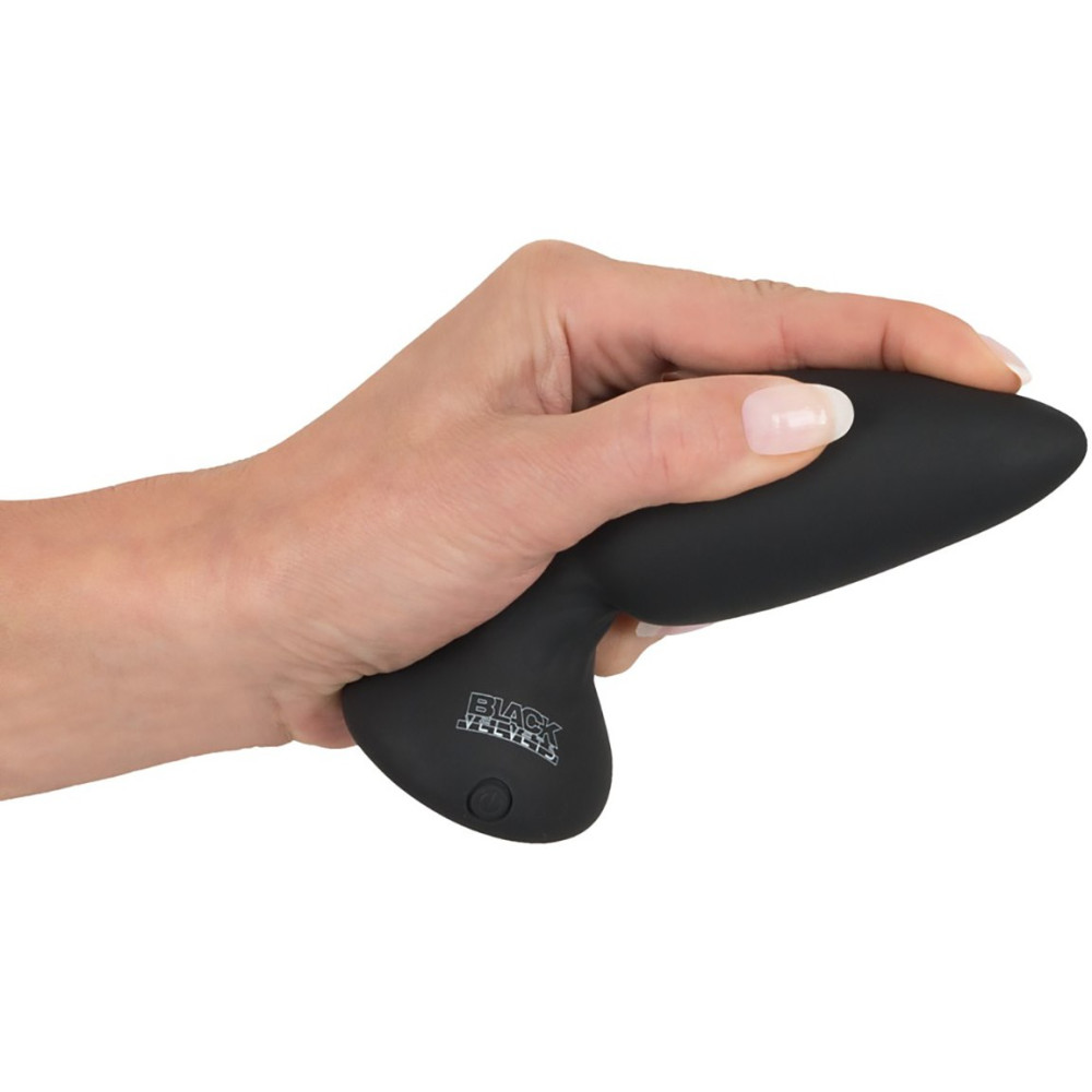 Анальная пробка с вибрацией Black Velvets RC Vibrating Plug с дистанционным пультом, черная, 14.2 х 4.1 см фото №4 — секс игрушки: Украина, NO TABOO