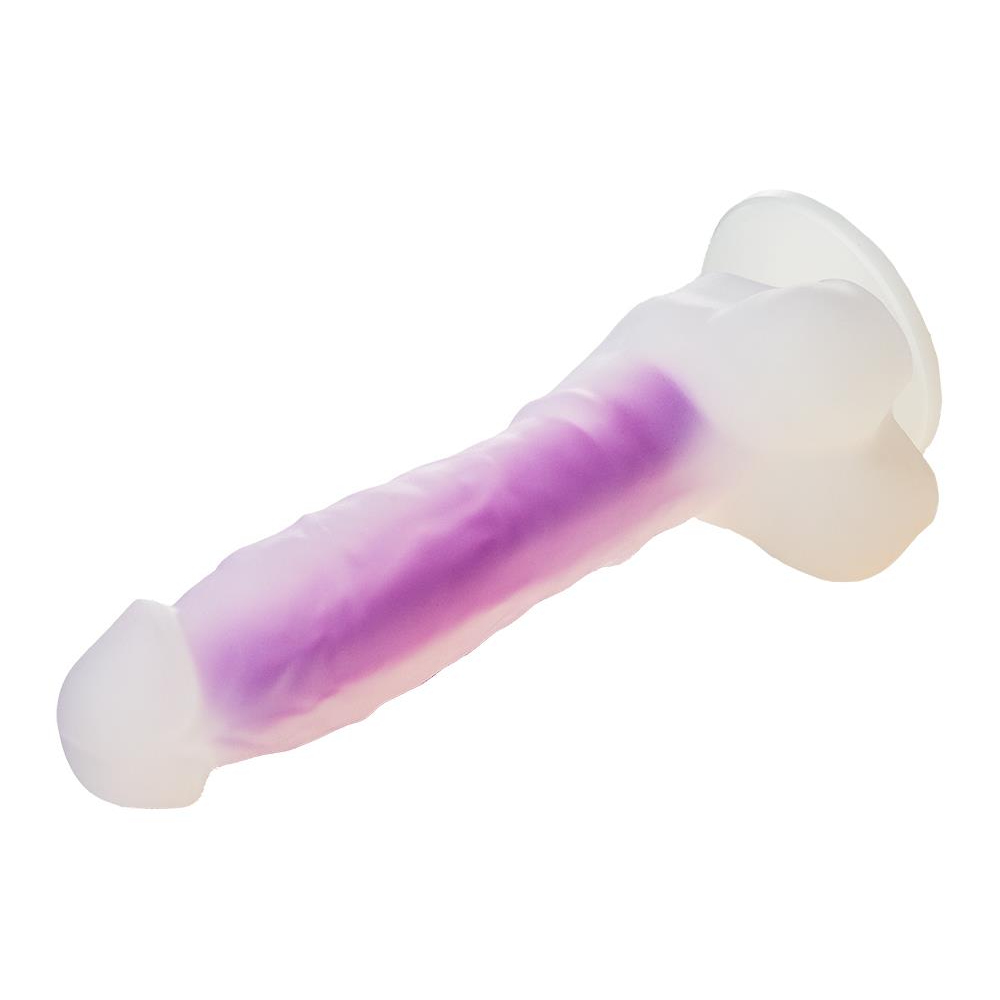  Фаллоимитатор реалистичный светящийся Dream Toys на присоске, фиолетовый, 19 х 3.8 см фото №7 — секс игрушки: Украина, NO TABOO