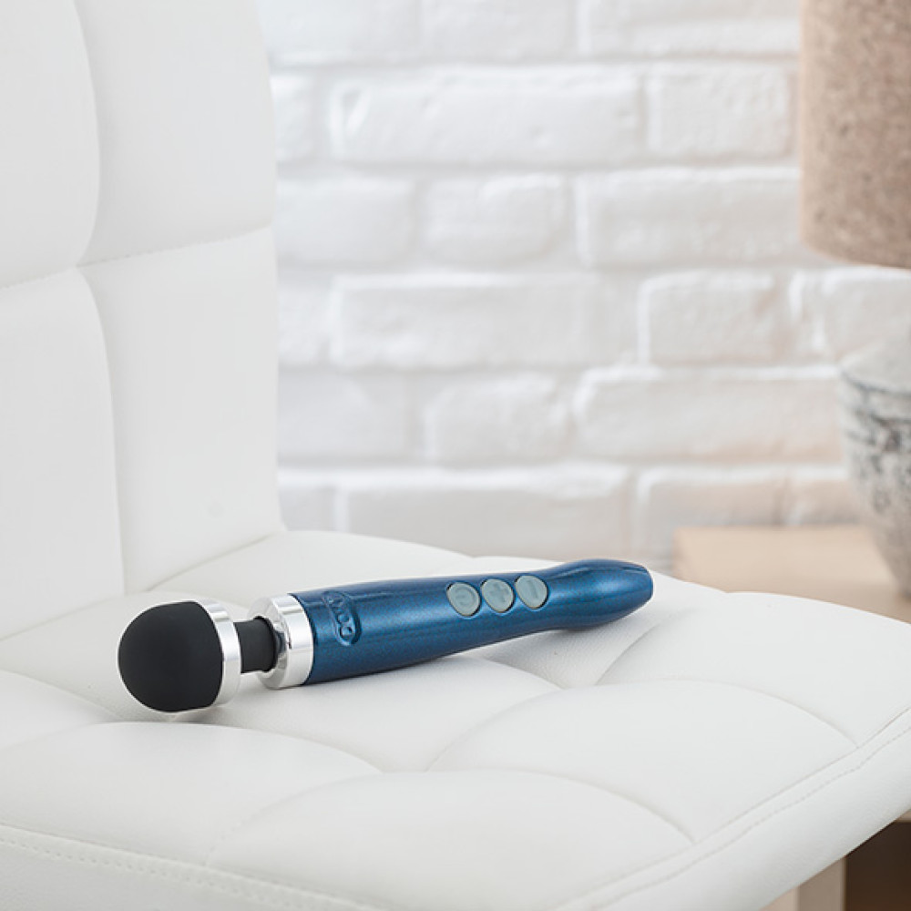 Массажер-микрофон Doxy Die Cast 3R Wand Vibrator, синий фото №5 — секс игрушки: Украина, NO TABOO