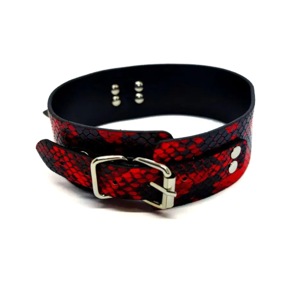 Ошейник с поводком дизайн змеиной кожи Fetish Collar, красно-черный, фото №2 — секс шоп Украина, NO TABOO